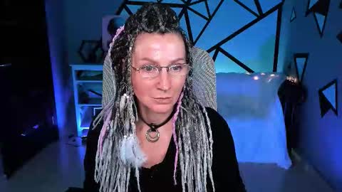 Frida Tander online show from 09/25/25, 01:59