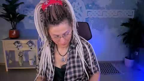Frida Tander online show from 01/10/26, 05:20