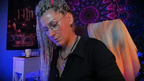 Frida Tander online show from 06/05/26, 06:52