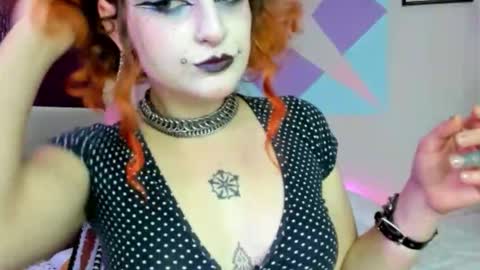 Snapshot of friskyflowers chatting on 01/12/26, 01:44 cherry online show from 01/12/26, 01:44