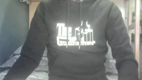 Snapshot of frodobolson69 chatting on 12/05/25, 03:30 frodobolson69 online show from 12/05/25, 03:30