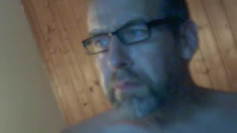 fromgermanywithlove1 online show from 07/02/26, 12:43