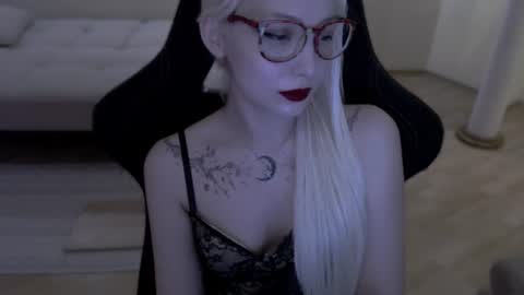 Lilith online show from 06/17/26, 02:51