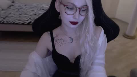 Lilith online show from 07/08/26, 05:17