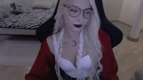 Lilith online show from 07/28/26, 11:39