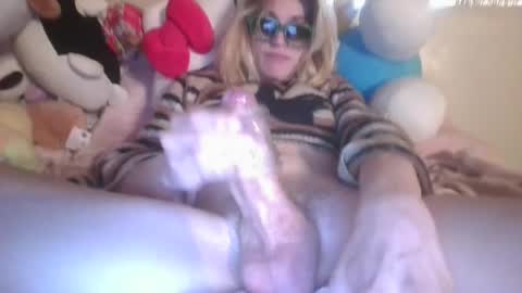 frootloops420 online show from 07/04/26, 06:03