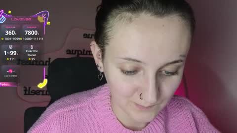 Snapshot of frosty_blueberries4 chatting on 09/25/25, 08:34 ANA online show from 09/25/25, 08:34