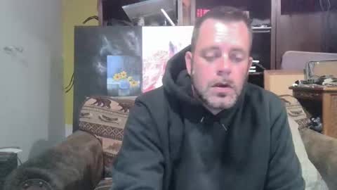 frostydhoman1221 online show from 01/04/25, 01:31