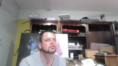 frostydhoman1221 online show from 03/01/25, 08:56