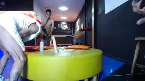 THOMAS AND DAMIAND online show from 02/23/25, 10:09