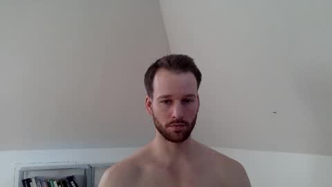 frozenyoga online show from 12/21/25, 01:29