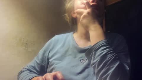 FrumCake online show from 01/03/25, 01:38