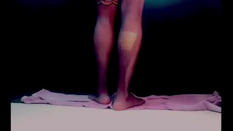 Snapshot of frys96 chatting on 09/19/25, 09:22 frys96 online show from 09/19/25, 09:22