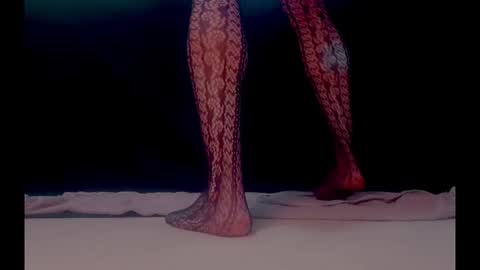 Snapshot of frys96 chatting on 11/20/25, 06:46 frys96 online show from 11/20/25, 06:46