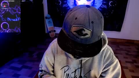          HEHIM  online show from 01/06/25, 08:35