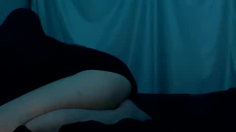 fu338208 online show from 09/26/25, 09:46