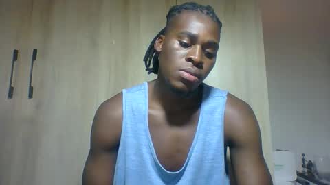 Snapshot of fuck_buoy chatting on 10/28/25, 07:49 Prince online show from 10/28/25, 07:49