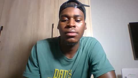 Snapshot of fuck_buoy chatting on 11/12/25, 05:19 Prince online show from 11/12/25, 05:19