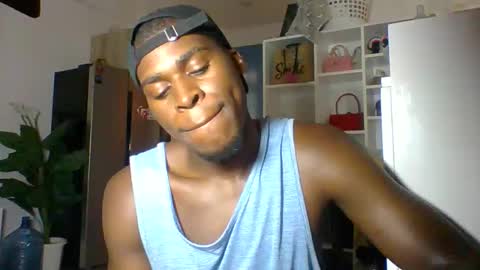 Snapshot of fuck_buoy chatting on 11/20/25, 07:52 Prince online show from 11/20/25, 07:52