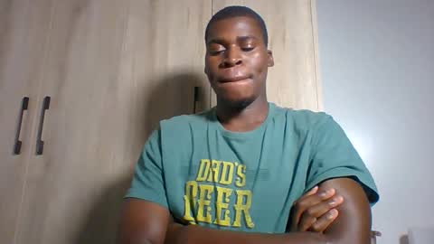 Snapshot of fuck_buoy chatting on 11/28/25, 08:50 Prince online show from 11/28/25, 08:50