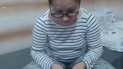 Snapshot of fuck_my_face chatting on 12/22/24, 06:49 Ella online show from 12/22/24, 06:49