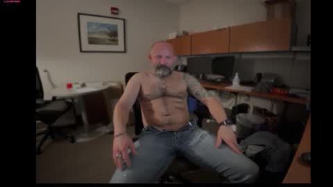 fuckadilf online show from 03/06/25, 11:47