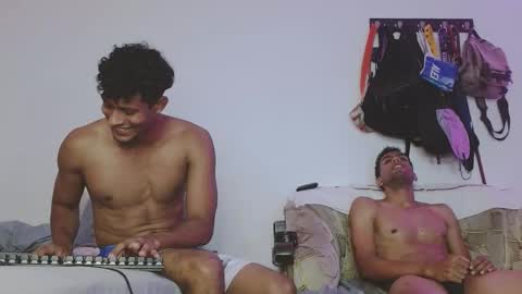 Snapshot of fuckboyjosh98 chatting on 11/22/25, 09:36 fuckboyjosh98 online show from 11/22/25, 09:36