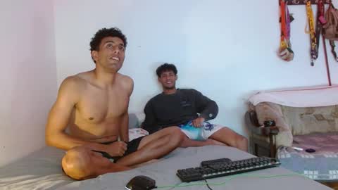 Snapshot of fuckboyjosh98 chatting on 11/25/25, 05:07 fuckboyjosh98 online show from 11/25/25, 05:07