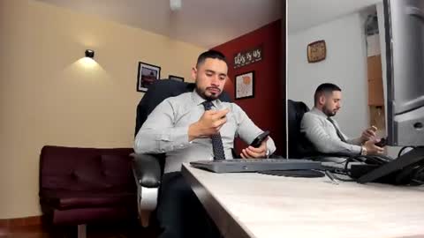 SERGIO THE SEX LAWYER online show from 07/16/26, 05:02