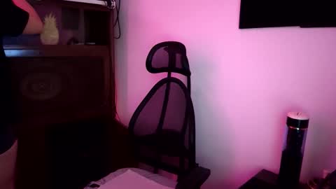 Tony online show from 10/24/25, 07:16