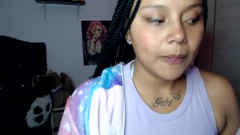 Mia and Gary  online show from 06/05/26, 06:57