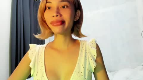fuckingsexy143 online show from 06/14/26, 01:36