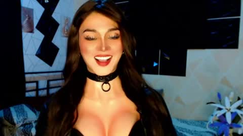 MISS IVANA online show from 06/17/26, 12:57