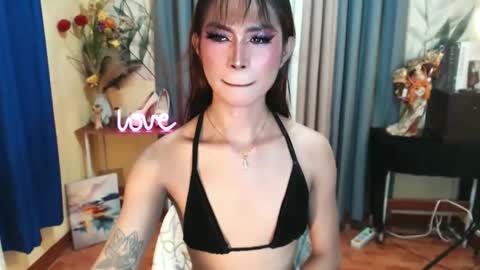 Snapshot of fuckingtransangel chatting on 06/08/26, 10:15 ANGELICA FOX online show from 06/08/26, 10:15