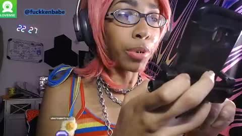 Snapshot of fuckkenbabe chatting on 12/21/24, 02:30 Babe online show from 12/21/24, 02:30