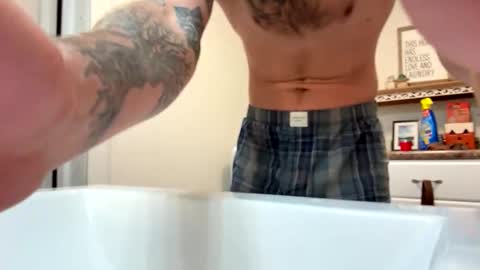 Snapshot of fuckleberries chatting on 10/24/25, 08:44 fuckleberries online show from 10/24/25, 08:44