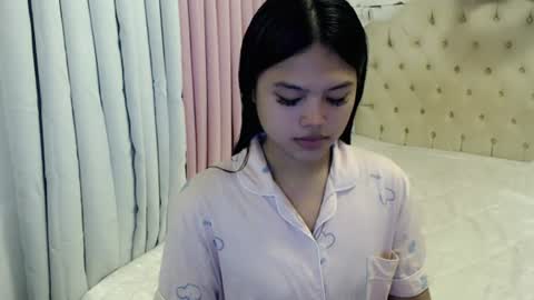 Bunny  online show from 06/25/26, 09:14