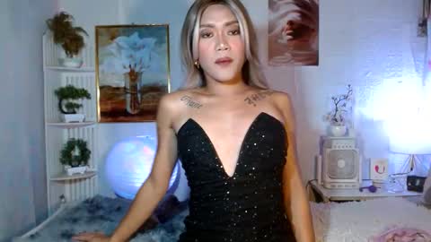 Snapshot of fuckme811826 chatting on 05/03/26, 11:49 fuckme811826 online show from 05/03/26, 11:49