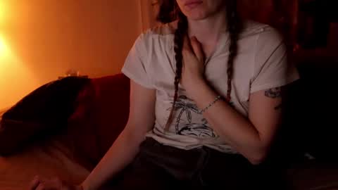 Snapshot of fuckmypussyplz1 chatting on 03/08/25, 10:00 fuckmypussyplz1 online show from 03/08/25, 10:00