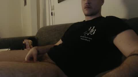 Snapshot of fuckordie1312 chatting on 03/26/26, 06:13 fuckordie1312 online show from 03/26/26, 06:13