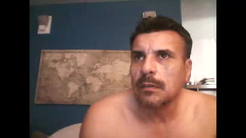 fuego1ento22 online show from 10/14/25, 07:58