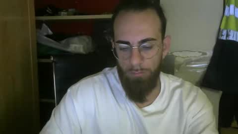 Snapshot of fuerte440 chatting on 10/14/25, 06:47 fuerte440 online show from 10/14/25, 06:47