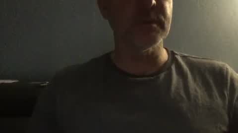 Snapshot of fuertecock chatting on 02/05/25, 03:55 Gregorio online show from 02/05/25, 03:55