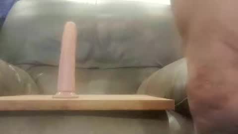 fukmelivenow online show from 10/08/25, 06:49