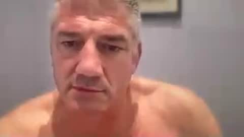 fullback_15 online show from 06/19/26, 04:33