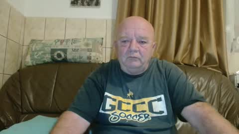 fullballs6 online show from 10/11/25, 02:55