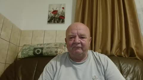 fullballs6 online show from 10/15/25, 02:55