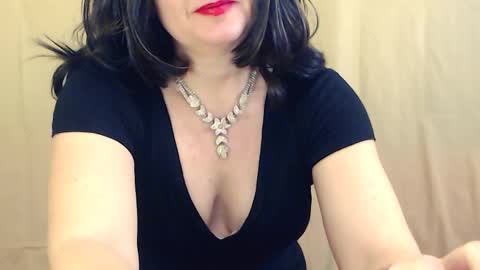 Snapshot of fun4tips chatting on 02/26/25, 04:14 Fun4Tips online show from 02/26/25, 04:14