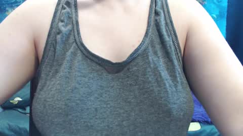 Snapshot of fun_expa chatting on 02/09/25, 01:03 Sola online show from 02/09/25, 01:03