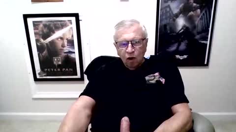 Snapshot of funclemike chatting on 10/28/25, 03:14 funclemike online show from 10/28/25, 03:14